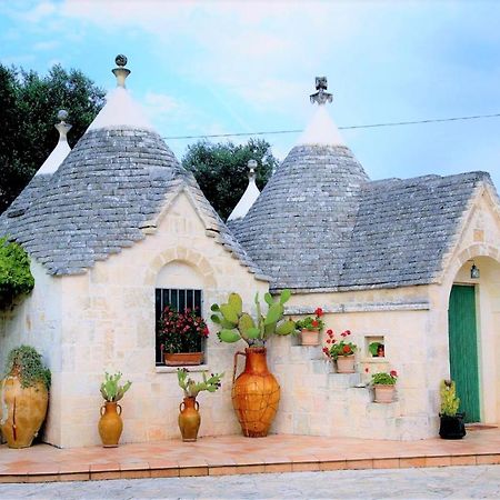 세글리에 메사피카 Trullo Al Monte B&B 외부 사진