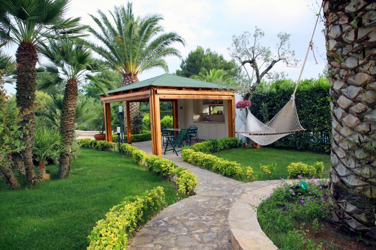 세글리에 메사피카 Trullo Al Monte B&B 외부 사진