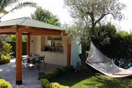 세글리에 메사피카 Trullo Al Monte B&B 외부 사진