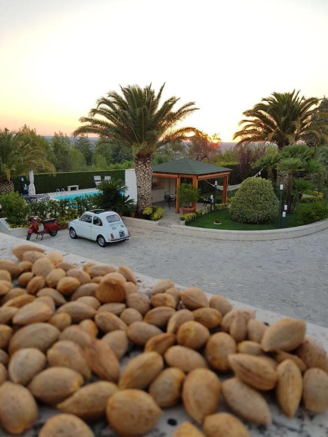 세글리에 메사피카 Trullo Al Monte B&B 외부 사진